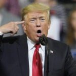 Donald Trump, “Katar” sorusu soran NBC News muhabirine sinirlendi: “Sen berbat bir muhabirsin! Yeterince zeki de değilsin”