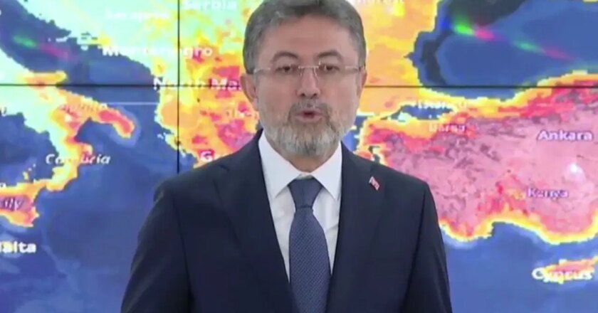 Artan orman yangınlarının ardından Yumaklı: ‘En güçlü filoya sahibiz, sorun küresel ve insan kaynaklı’ – Son Dakika Türkiye Haberleri