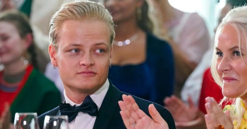 Norveçli savcılar, veliaht prenses Mette-Marit’in oğlunu tecavüz dahil 32 suçlamayla itham etti