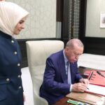 Cumhurbaşkanı Erdoğan Dijital Dünyada Çocuk Hakları Sözleşmesi'ni imzaladı
