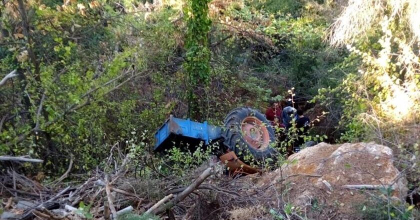 Aydın’da şarampole devrilen traktörün sürücüsü hayatını kaybetti