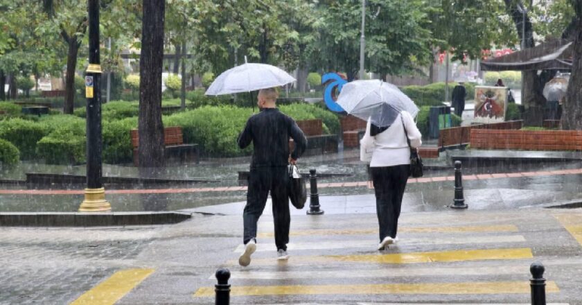 Doğu Karadeniz için kuvvetli yağış uyarısı