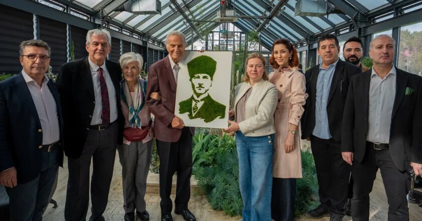 Ediz Hun 85’inci yaşını Ediz Hun Kaktüs Evi’nde kutladı – Son Dakika Yaşam Haberleri