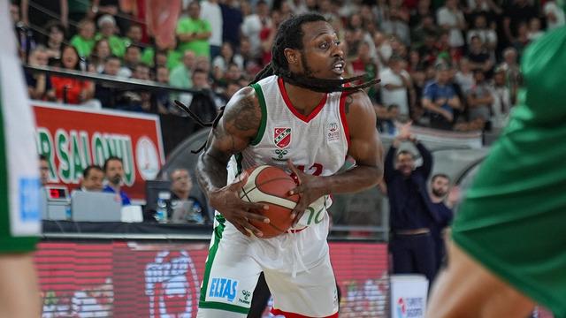 Karşıyaka Basketbol, son saniye basketiyle ligde kalmayı başardı